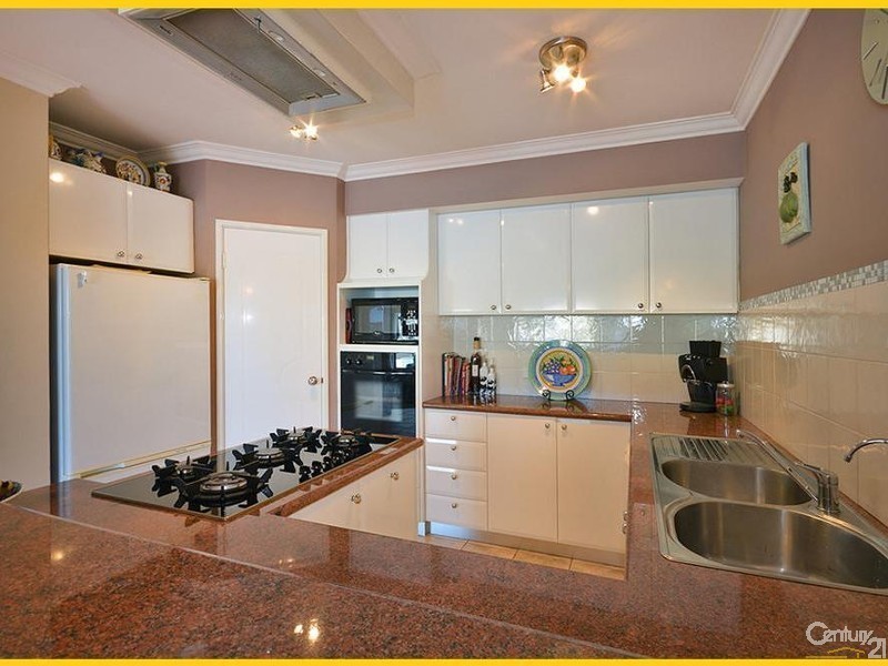 1A Keys Close, Mindarie WA 6030