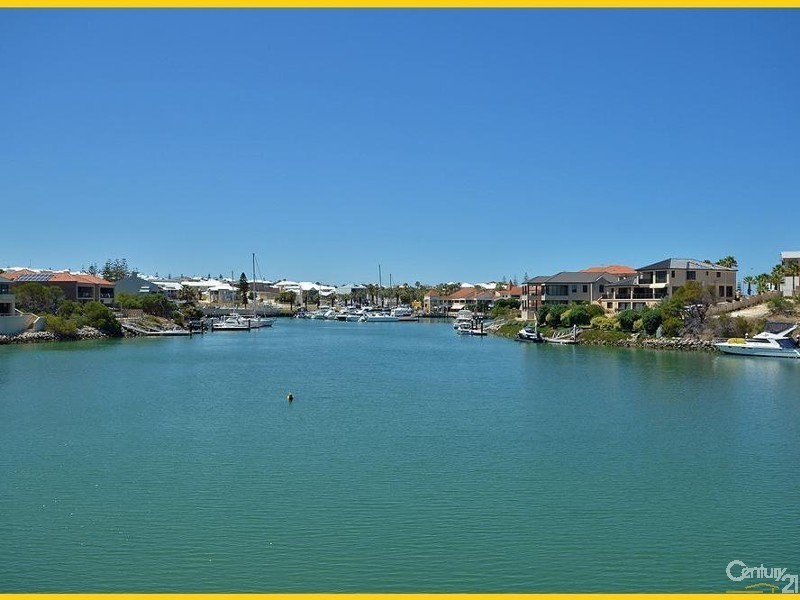 1A Keys Close, Mindarie WA 6030