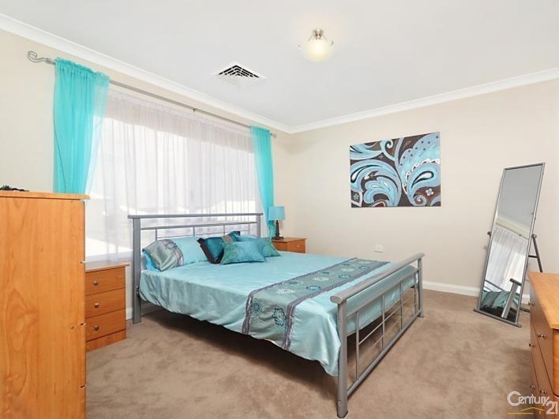 18 Dotterel Green, Jindalee WA 6036
