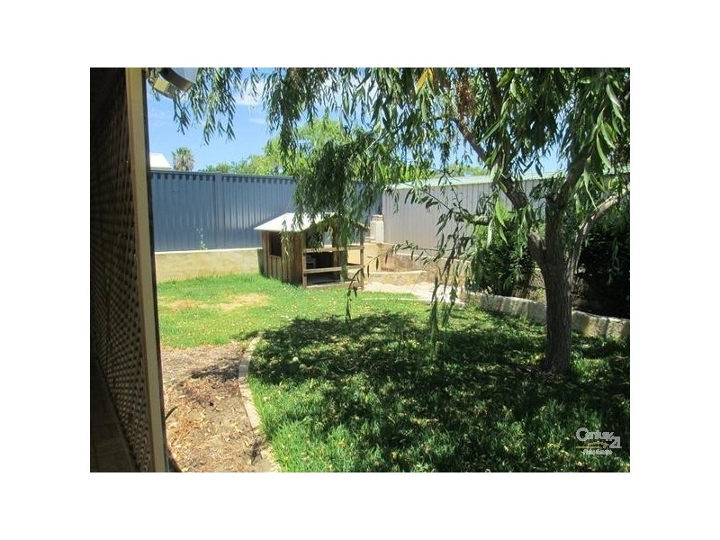 70 Littleham Loop, Quinns Rocks WA 6030