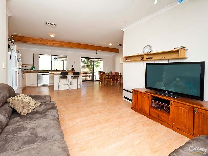 14 Ceduna Way, Quinns Rocks WA 6030