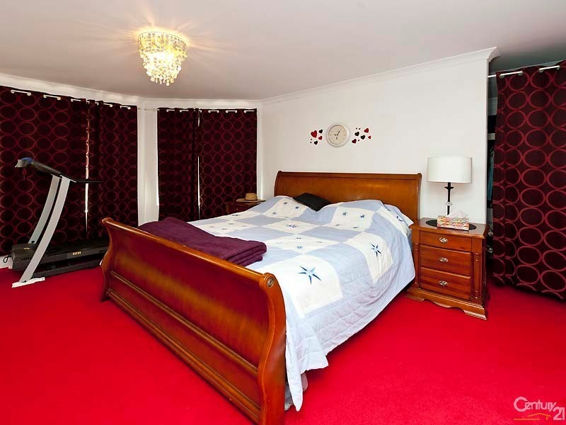 32 Burnett Drive, Clarkson WA 6030