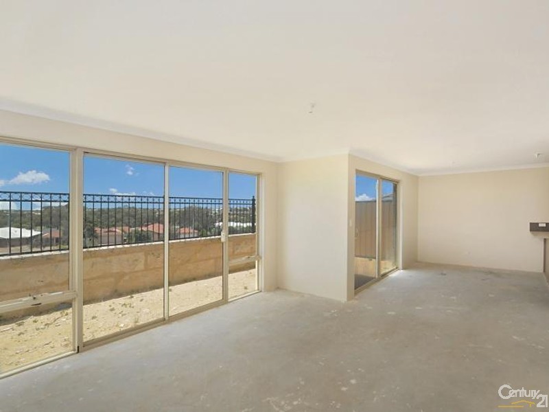 9 Hollywood Heights, Clarkson WA 6030