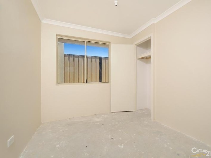 9 Hollywood Heights, Clarkson WA 6030