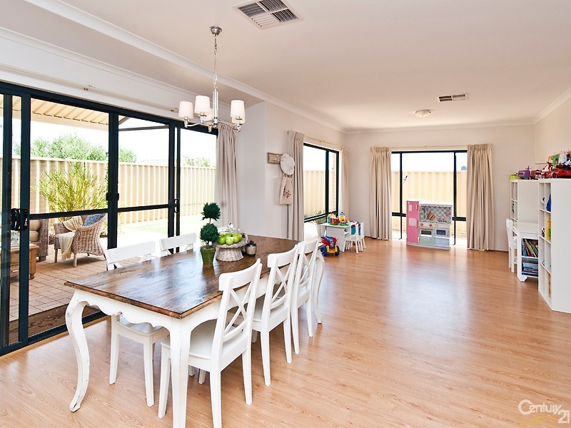 26 Belfast Crescent, Ridgewood WA 6030