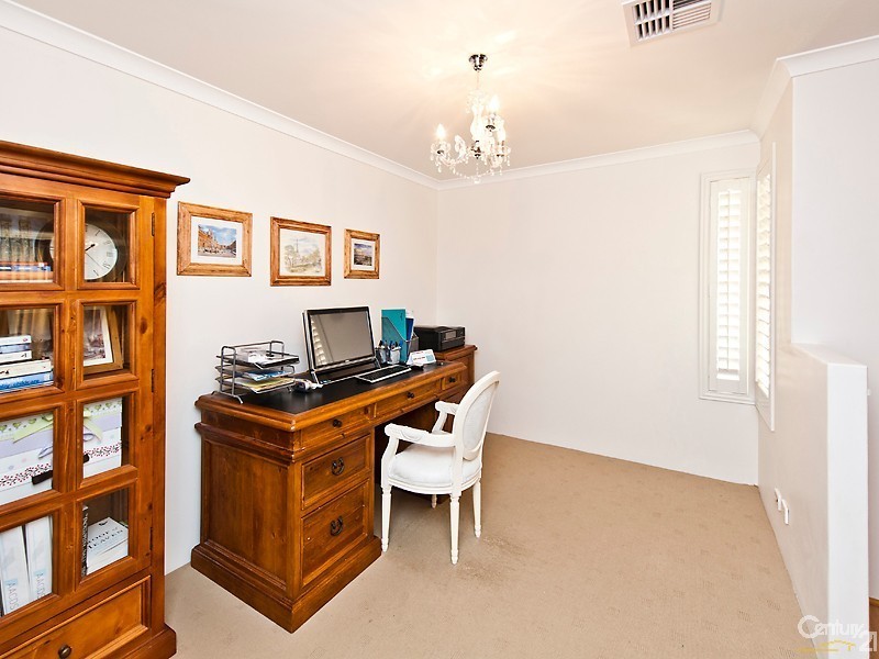 26 Belfast Crescent, Ridgewood WA 6030