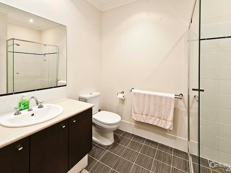 10 Navarre Way, Butler WA 6036