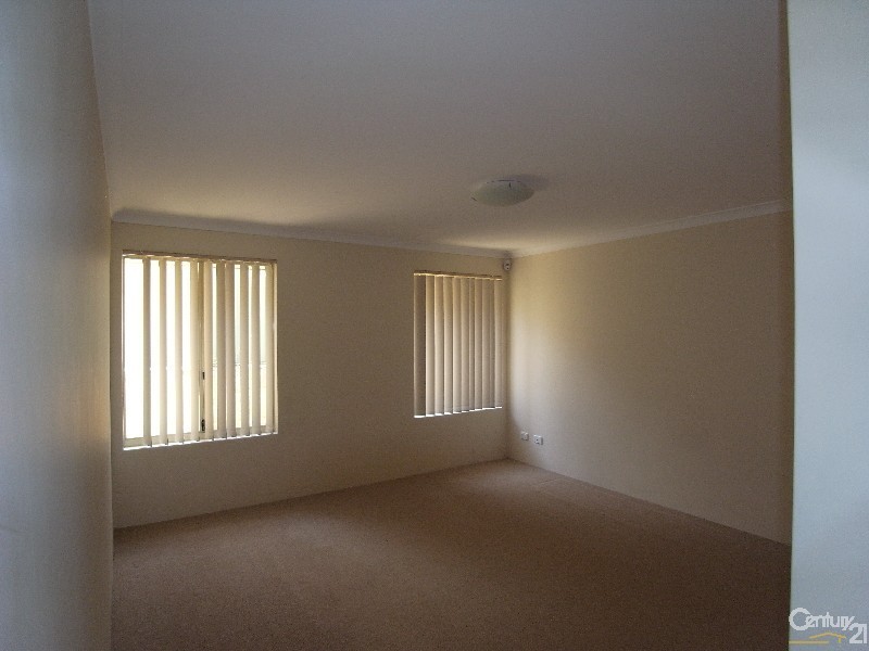 27 Grand Paradiso Parade, Merriwa WA 6030