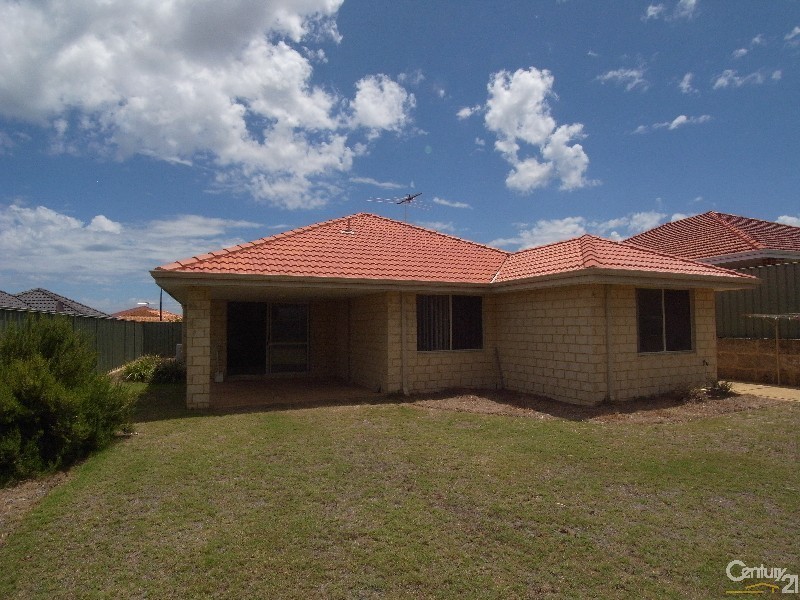 27 Grand Paradiso Parade, Merriwa WA 6030