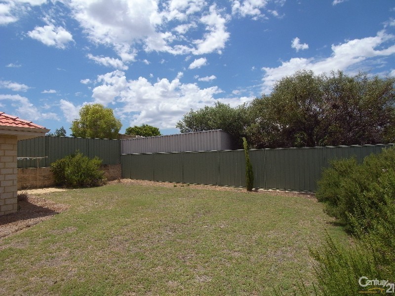 27 Grand Paradiso Parade, Merriwa WA 6030