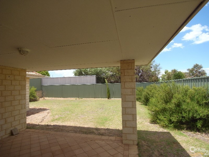 27 Grand Paradiso Parade, Merriwa WA 6030