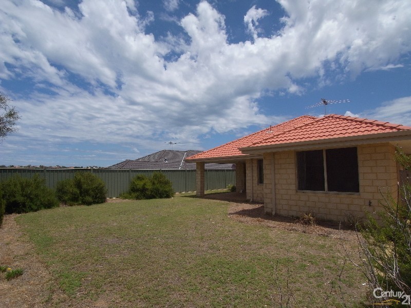 27 Grand Paradiso Parade, Merriwa WA 6030