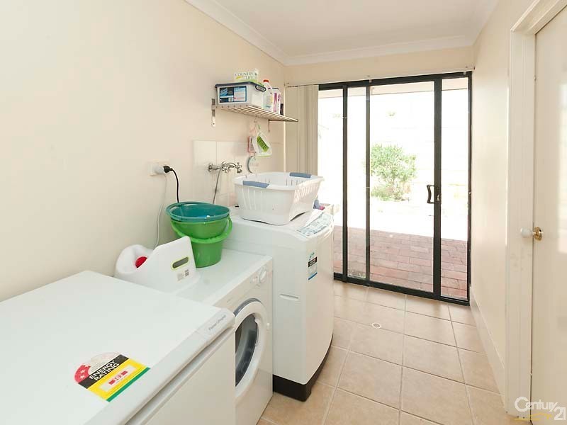 15 Mokutu Court, Quinns Rocks WA 6030