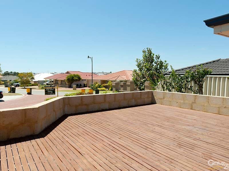 15 Mokutu Court, Quinns Rocks WA 6030
