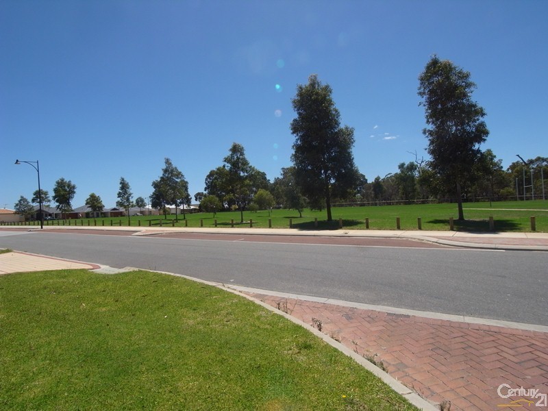 43 Bonannella Entrance, Sinagra WA 6065