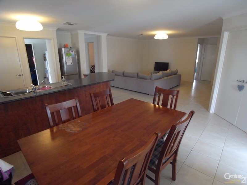 1 Monterey Way, Quinns Rocks WA 6030