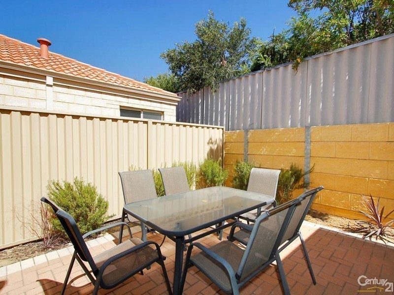 8/35 Hidden Valley Retreat, Clarkson WA 6030