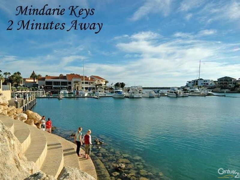 10 St Malo Court, Mindarie WA 6030