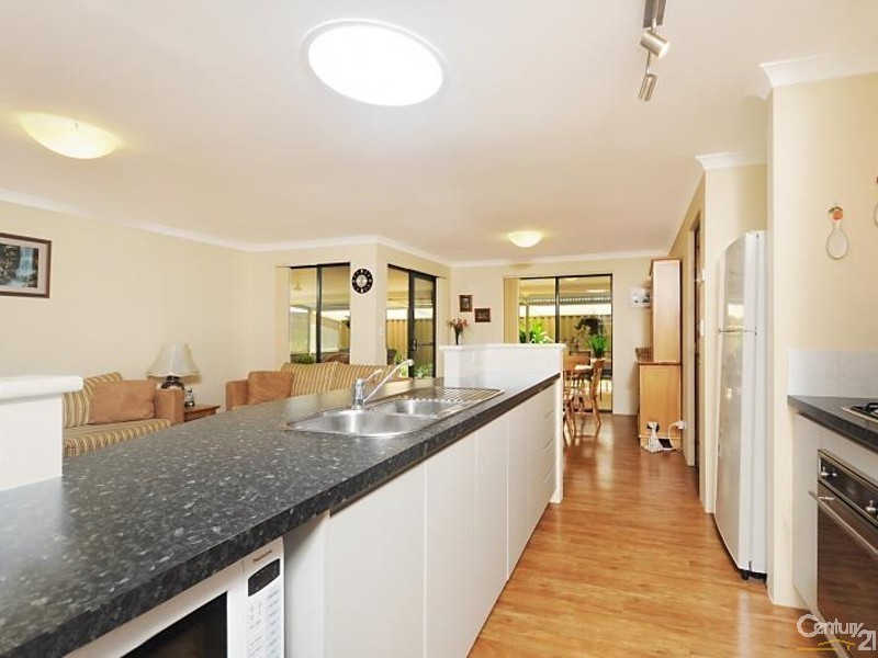 69 Ridgewood Blvd, Ridgewood WA 6030