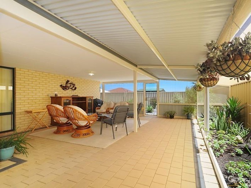 69 Ridgewood Blvd, Ridgewood WA 6030