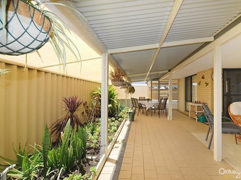 69 Ridgewood Blvd, Ridgewood WA 6030