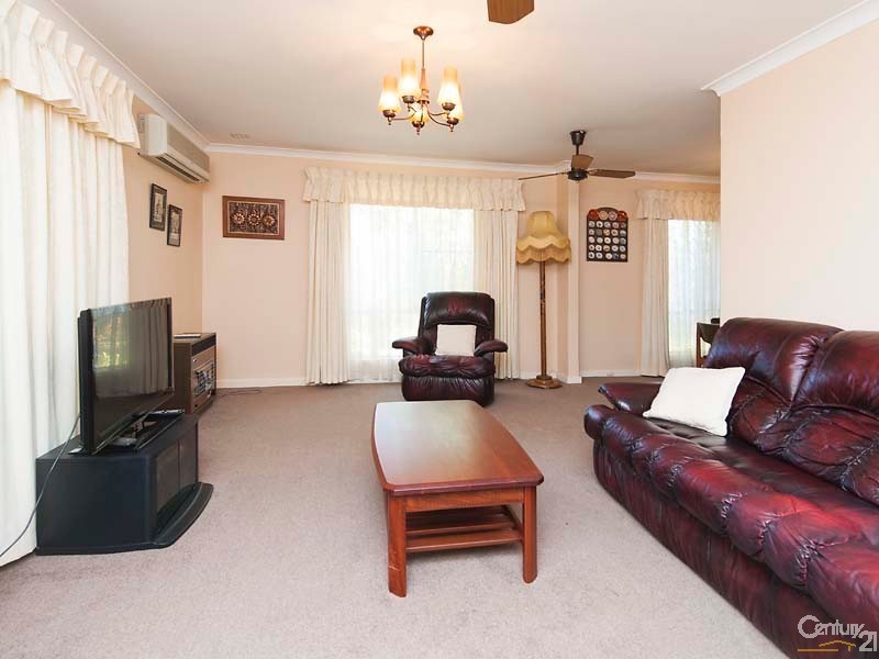 13  Madrona Crescent, Greenwood WA 6024