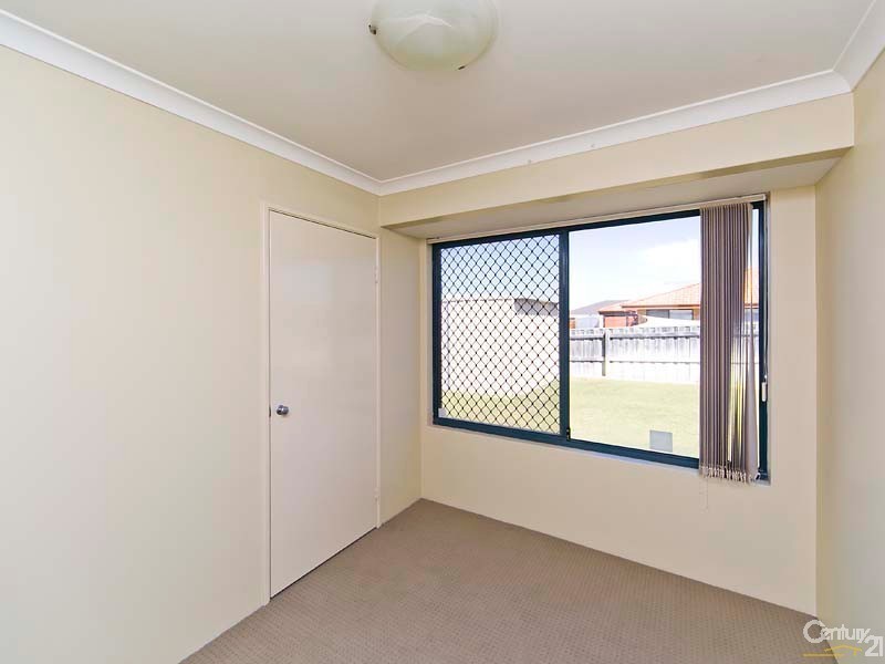 2 Hubble Parkway, Clarkson WA 6030