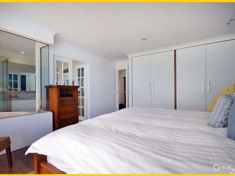 4 St Thomas Loop, Iluka WA 6028