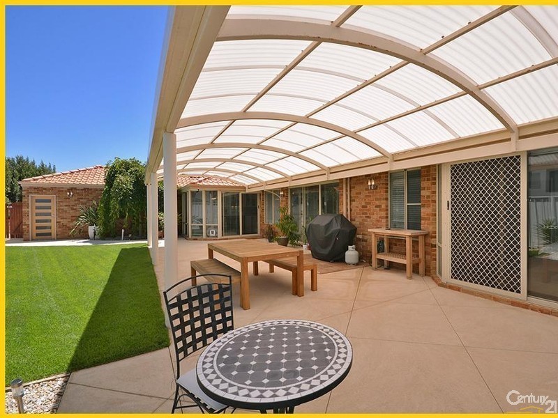 4 St Thomas Loop, Iluka WA 6028