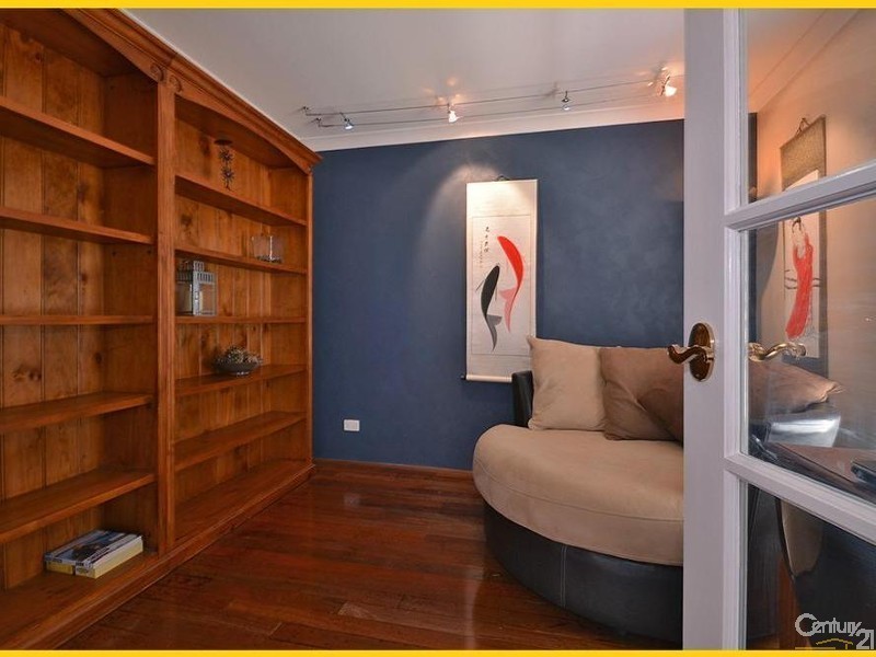 4 St Thomas Loop, Iluka WA 6028