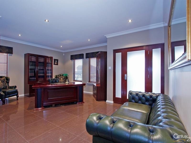 24 Camira Way, Quinns Rocks WA 6030