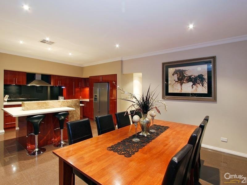 24 Camira Way, Quinns Rocks WA 6030