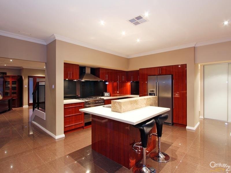 24 Camira Way, Quinns Rocks WA 6030