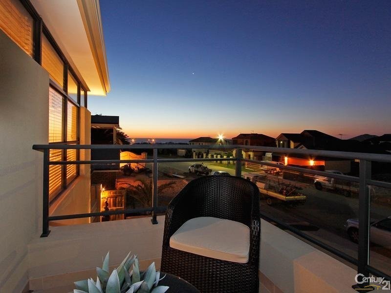 24 Camira Way, Quinns Rocks WA 6030