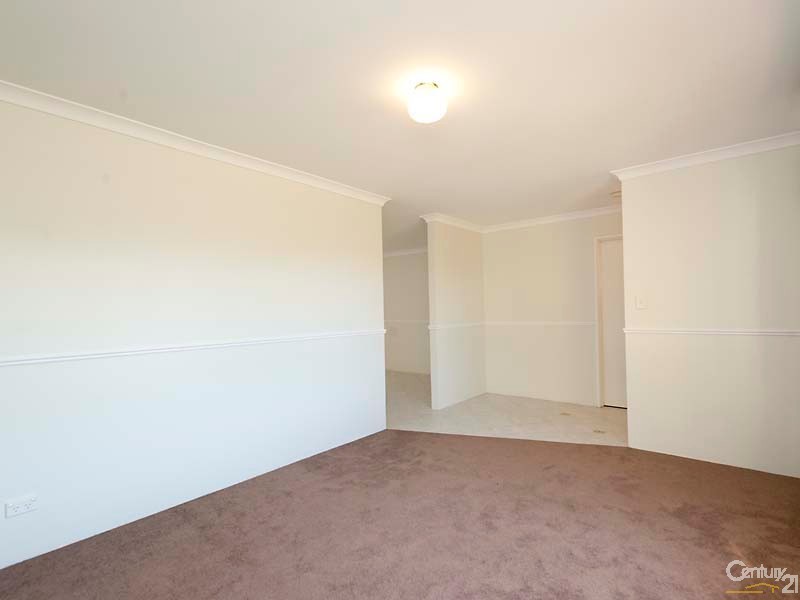 12 Mulgrave Loop, Mindarie WA 6030