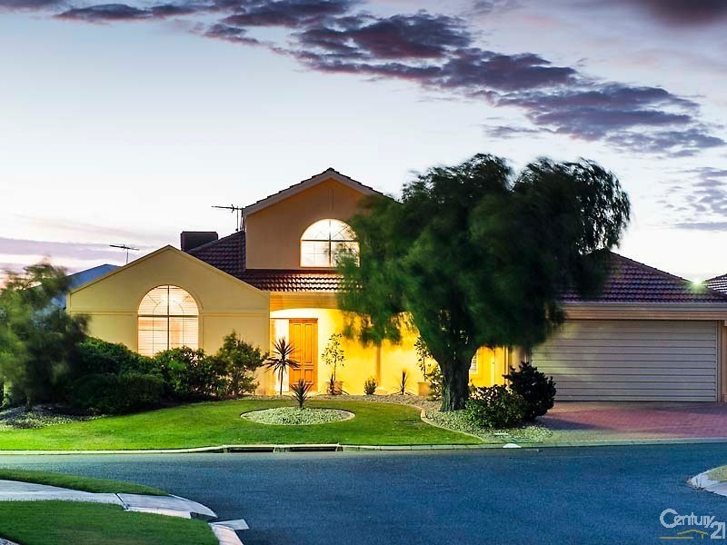 31 Weymouth Boulevard, Quinns Rocks WA 6030