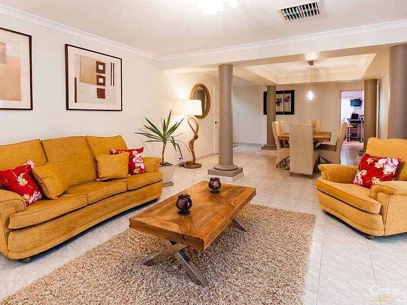 31 Weymouth Boulevard, Quinns Rocks WA 6030