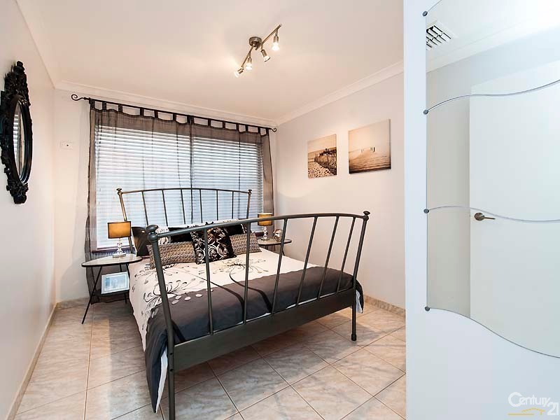 31 Weymouth Boulevard, Quinns Rocks WA 6030