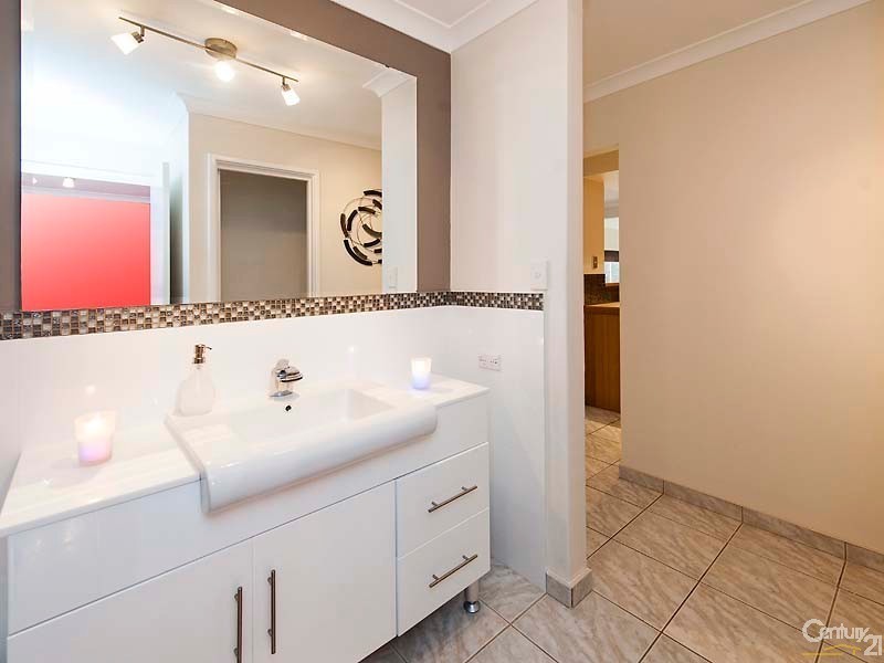 31 Weymouth Boulevard, Quinns Rocks WA 6030