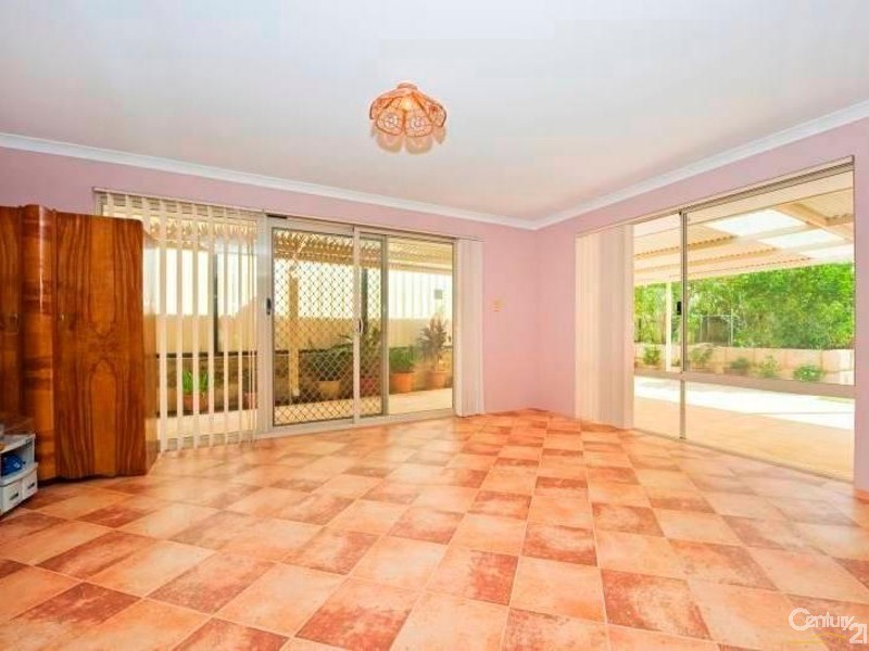 22 Polglase Fairway, Clarkson WA 6030