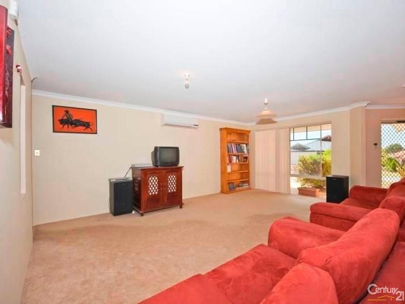 22 Polglase Fairway, Clarkson WA 6030