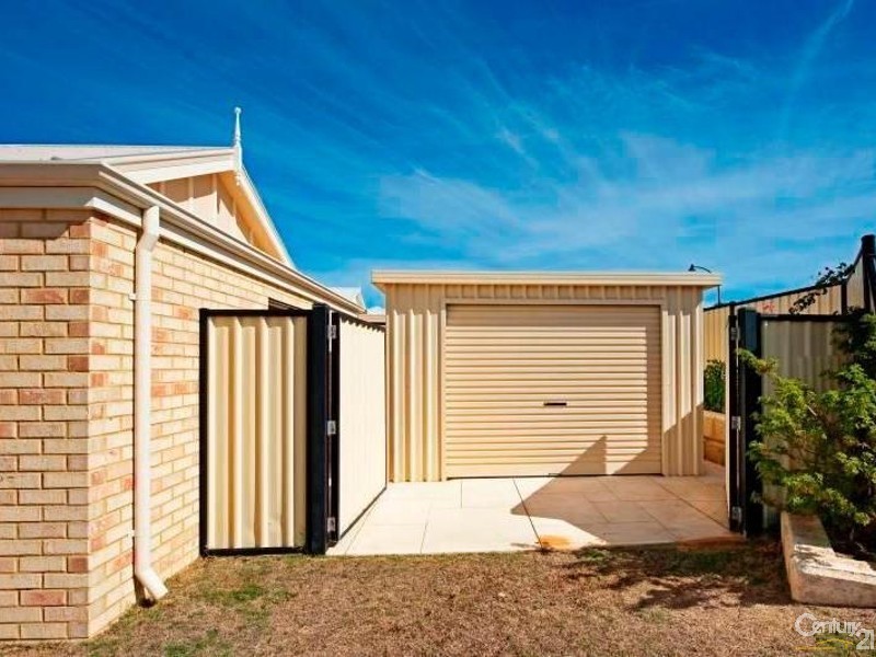 22 Polglase Fairway, Clarkson WA 6030