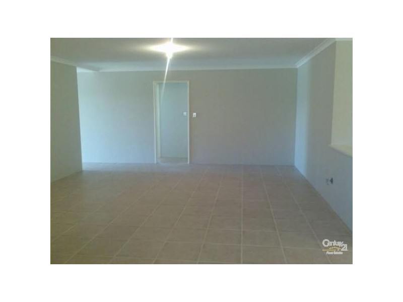 41 Collanda Circuit, Carramar WA 6031