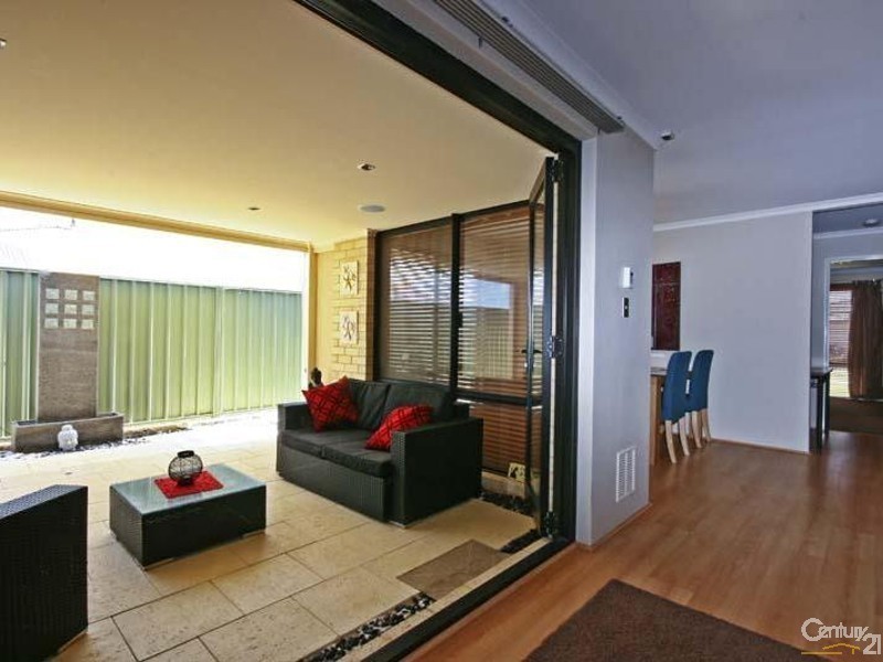 26 Sugarloaf Close, Merriwa WA 6030