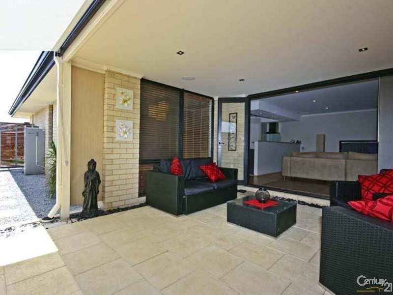 26 Sugarloaf Close, Merriwa WA 6030