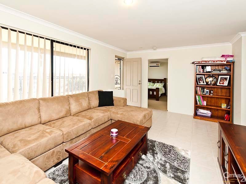 21 Captiva Approach, Butler WA 6036