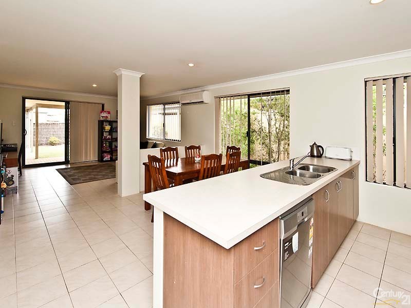 21 Captiva Approach, Butler WA 6036