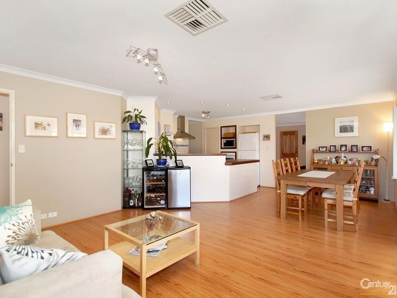 4 Yardi Street, Merriwa WA 6030