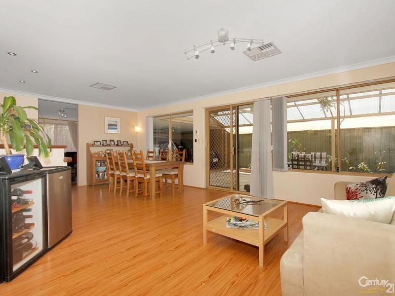 4 Yardi Street, Merriwa WA 6030