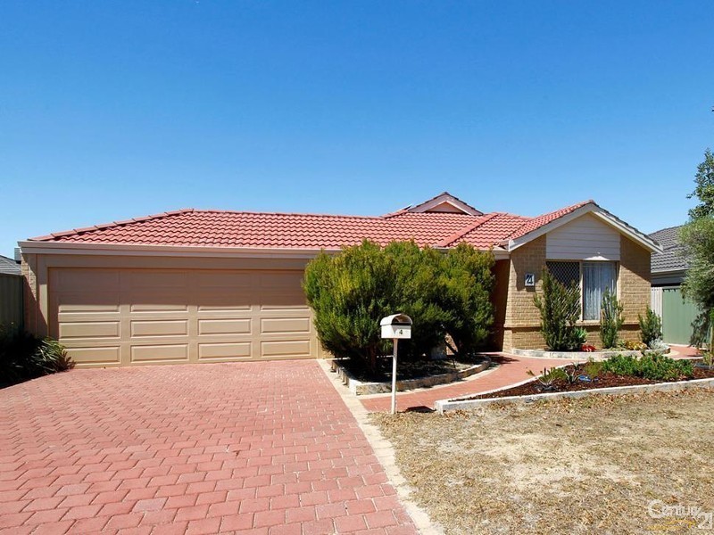 4 Yardi Street, Merriwa WA 6030